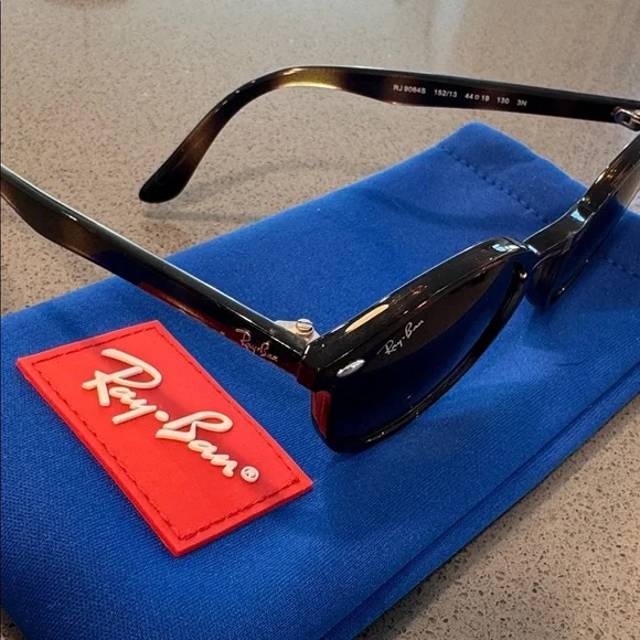 🆕 Ray-Ban Junior Sunglasses 🕶️ - Picture 8 of 8